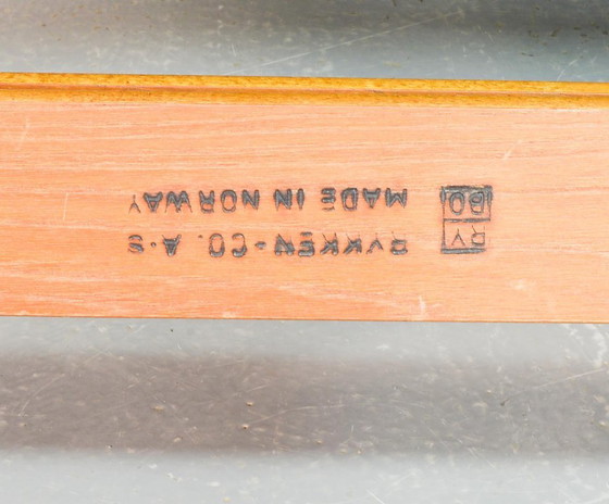 Image 1 of Comodísimo sofá lounge Rybo Rykken de dos plazas en cuero verde oliva de estilo escandinavo, de Elsa y Nordahl Solheim, años 60.