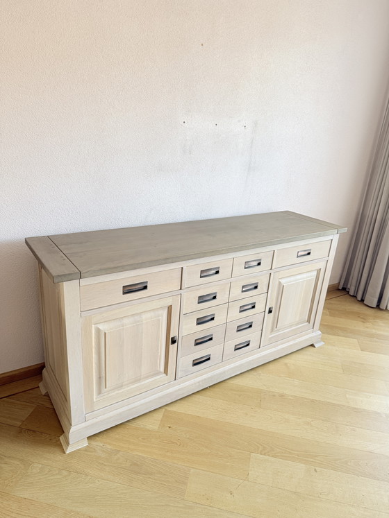 Image 1 of Stilvolles Sideboard