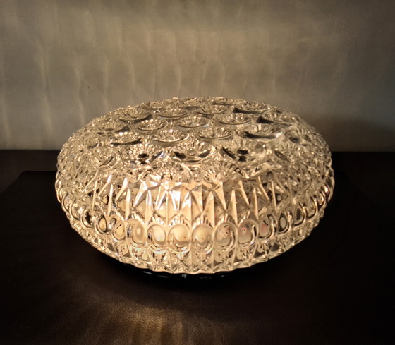 Image 1 of Plafonnier massif en verre « S » Flower des années 1970