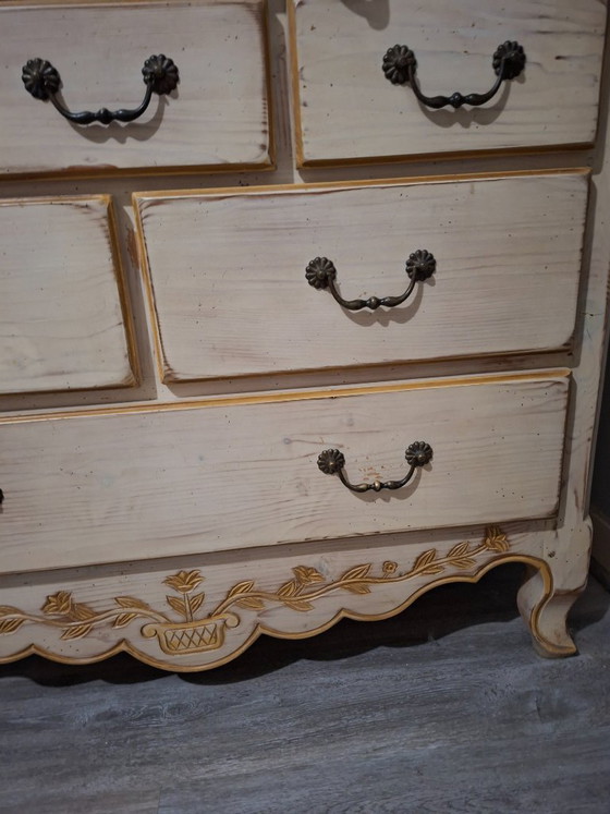 Image 1 of Commode