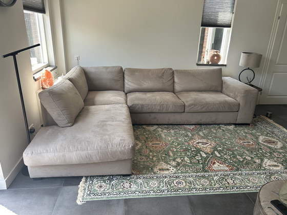 Image 1 of Montel sofa - infinity square