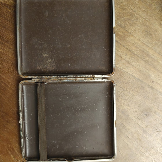Vintage Merelbeke Souvenir Cigarette Case – Faux Leather & Metal – Belgian Mid-Century – Gifts (photo 10 of 10)