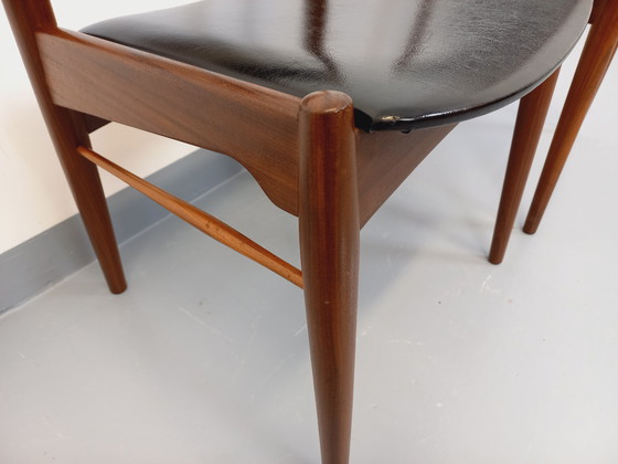Image 1 of Pair of Vintage Scandinavian Teak and Skai Chairs from the 50s and 60s