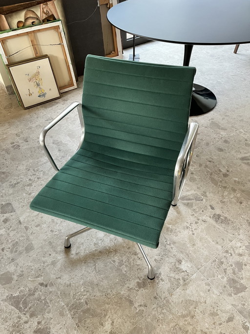 6x Vitra Eames EA108 (Set)