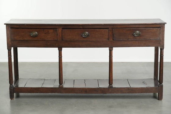 Very beautiful 18th-century English double-based dresser made of oak with beautiful colors and a timeless (photo 2 of 15)