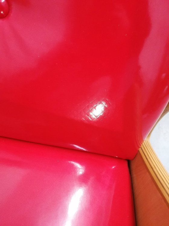 Image 1 of Deux fauteuils Pop Art, en forme d'homme et de femme, années 1970/80