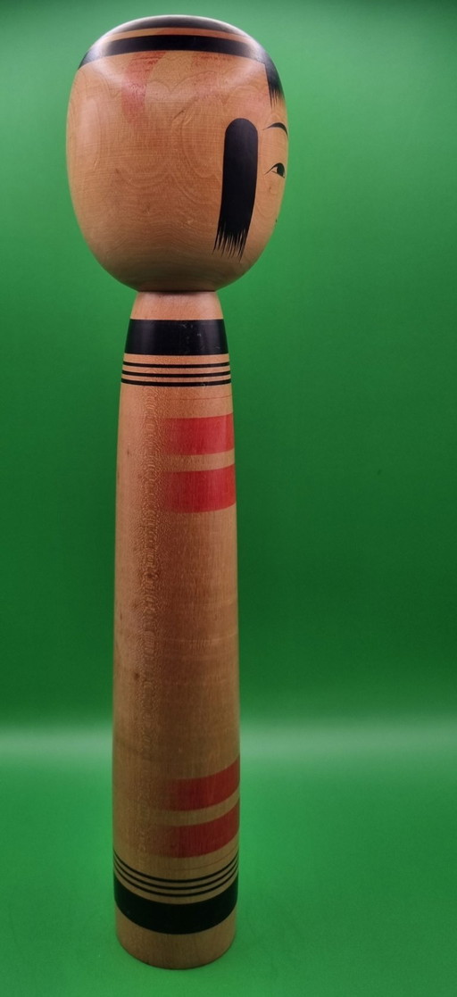 Grande Kokeshi Tsuchiyu vintage par Abe Ichiro. – decoratieve objecten, Wood (photo 2 of 6)