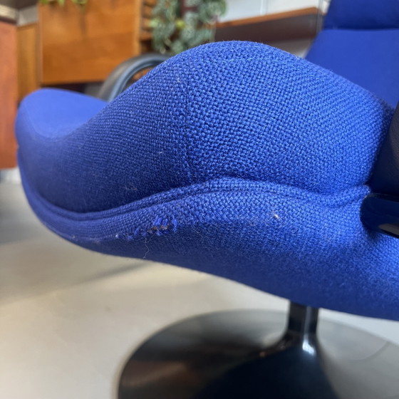 Vintage Swivel Armchair •Artifort• model F142 – Textile, Metal (photo 7 of 15)