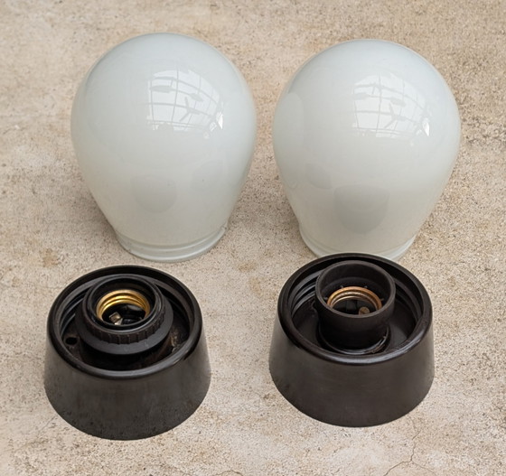 Image 1 of Ensemble de lampes en verre opalin rares + bakélite