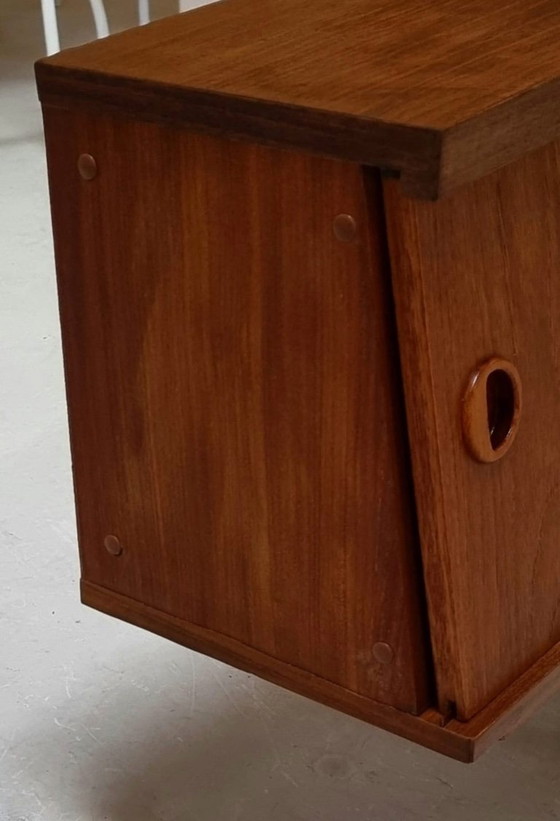 Image 1 of Tablero bajo de mediados de siglo