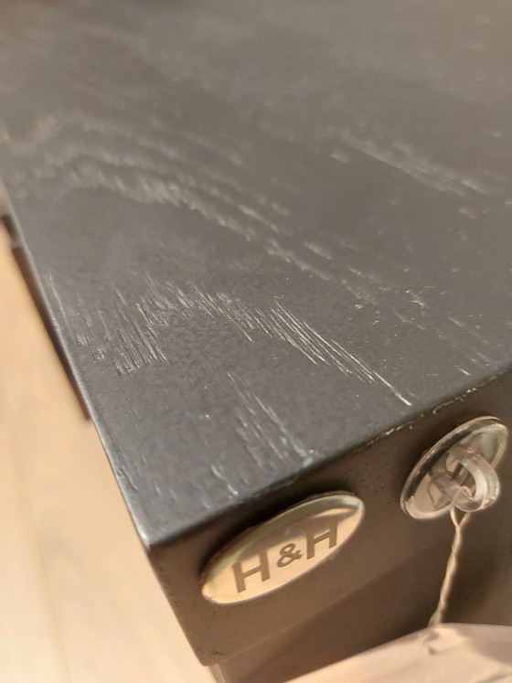 Image 1 of Buffet bas Pavie par Henders & Hazel