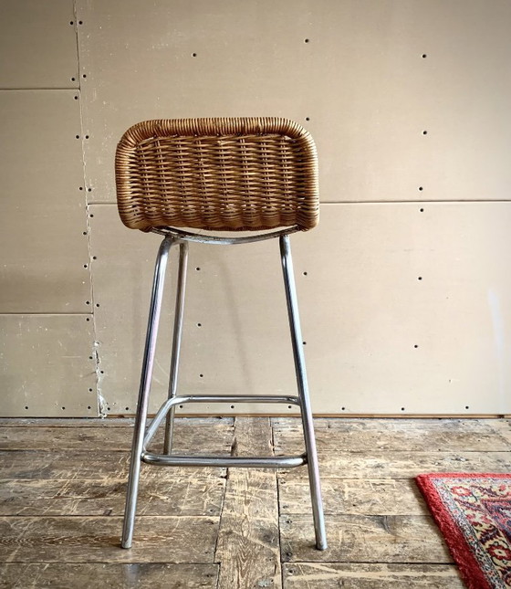 Image 1 of 4 sgabelli da bar Dirk van Sliedrecht/Rohe con sedili in rattan
