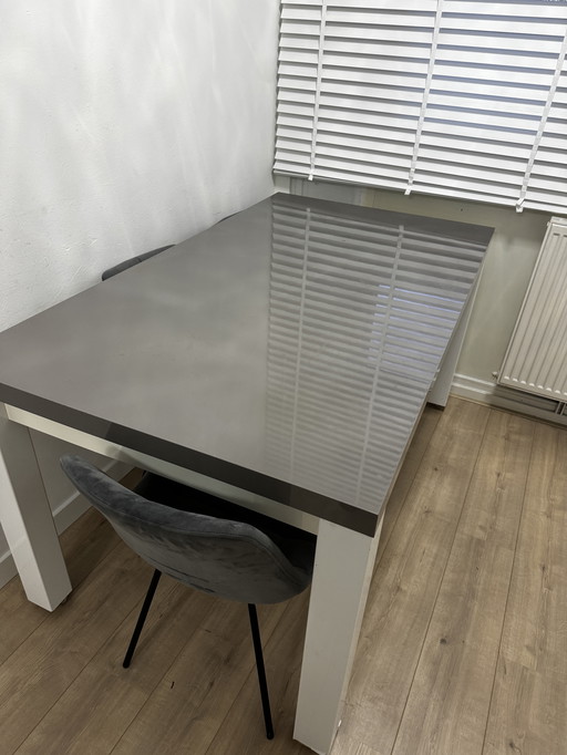 Dining table with 6 chairs