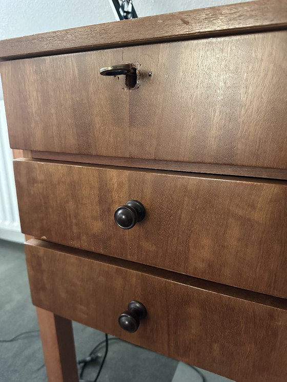 Vintage Mid-Centry Desk 1960s/1970s – Wood (photo 10 of 13)