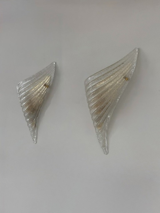 Een paar vintage, geperste wandlampen van Murano-glas, Italië 1980. – Murano Glass (photo 7 of 9)