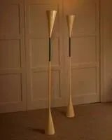 Diabolo Stehleuchten Paar – Metal, Mid Century Modern (photo 9 of 12)