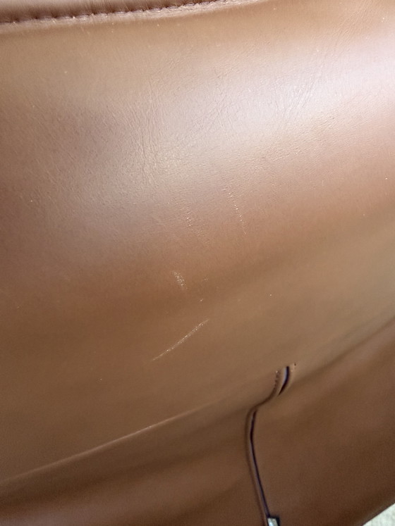 Image 1 of Fauteuil Limec au design original.