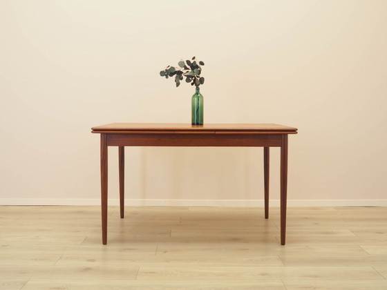 Image 1 of Mesa de teca, diseño danés, década de 1970, fabricada en Dinamarca.
