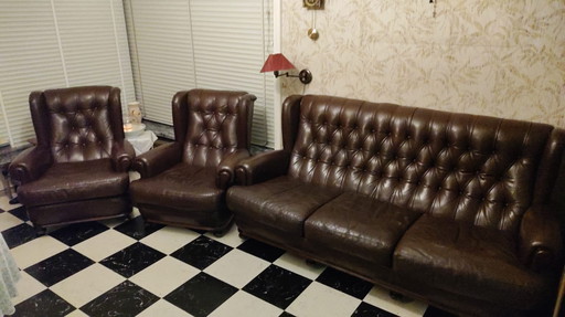 Leather Armchairs Chesterfield Style