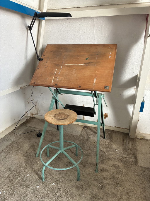 Friso Kramer drawing table plus rotating stool