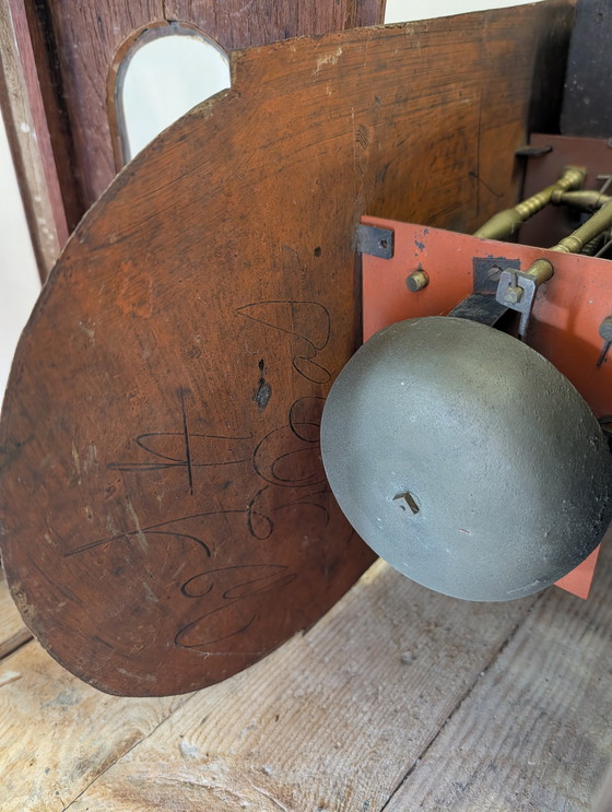 Image 1 of Reloj de pie frisón de principios del siglo XIX.