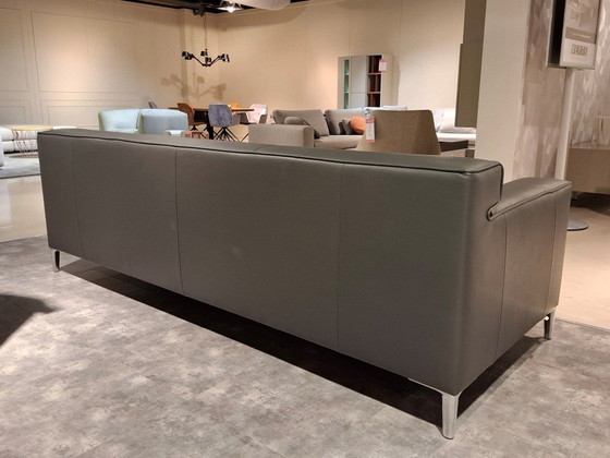 Image 1 of Pode Edit Truffle 3-Sitzer-Sofa