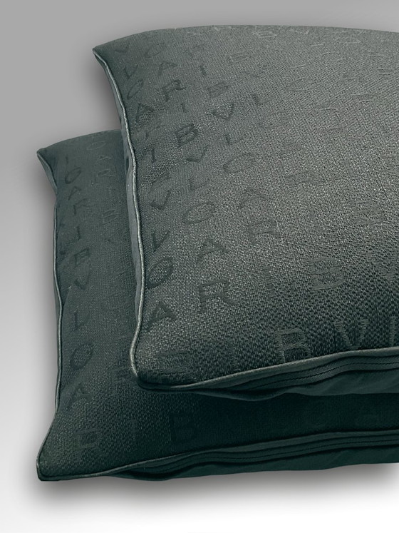Image 1 of Bvlgari – Set mit 2 neuen Kissen aus schwarzem Bvlgari-Canvas
