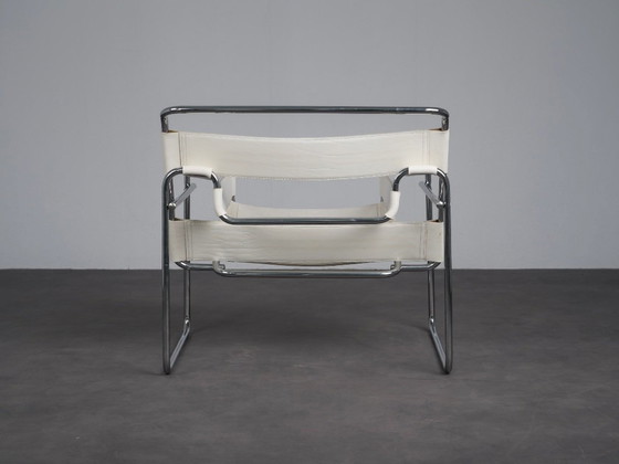 Leather Tubular Steel Lounge Chair in Bauhaus Style, Italy, 1990s – Armchairs, Metal (photo 4 of 9)