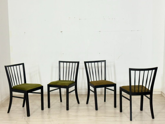 Image 1 of Set van 4 vintage stoelen / eetkamerstoelen uit de jaren 60