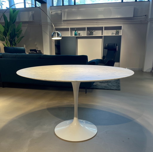 Knoll International Saarinen dining table - Ø120