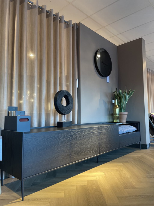 HCM Alicante Dresser