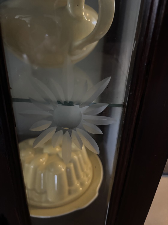 Image 1 of Theekastje