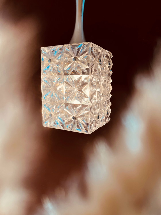 Image 1 of Lampadario a sospensione anni Settanta con perle