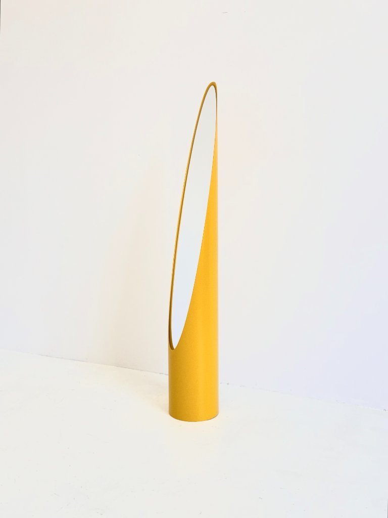 Unghia mirror yellow by Rodolfo Bonetto Lipstick mirror | €600