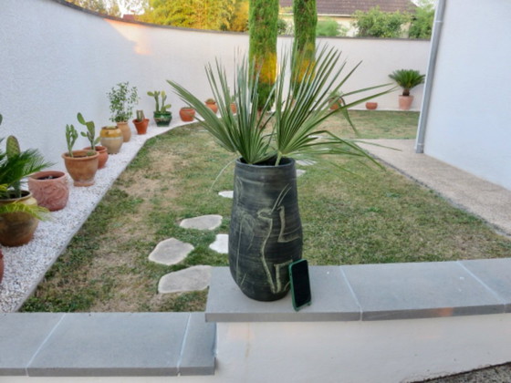 Image 1 of Important ceramic vase by Francisco Figueras, Catalonia, Spain