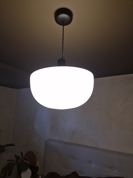 Image 1 of Lampada a sospensione Bank di Audo Copenhagen in vetro opalino Menu