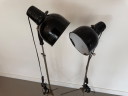 2 vintage enamelled lamps on a tripod