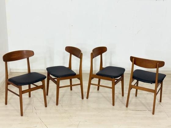 Image 1 of Deense teakhouten stoelen / Vintage eetkamerstoelen / Keukenstoelen / Deense designstoelen