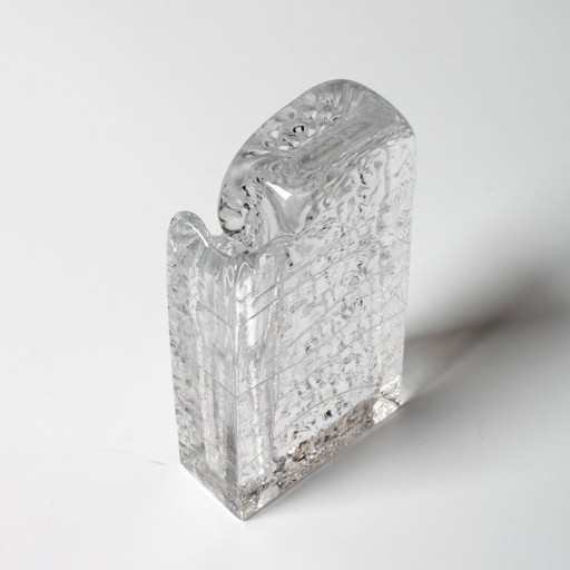 Vaasje van getextureerd glas uit het midden van de 20e eeuw voor één bloem / Solifleur / Duitsland / jaren 1960