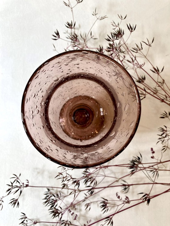 Image 1 of Biot kandelaar in paars gebubbeld glas