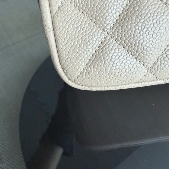 Image 1 of Chanel Classic Flap Jumbo - Caviar Quilted Grained Calfskin Lichtbeige Goudkleurige Hardware Serie 13