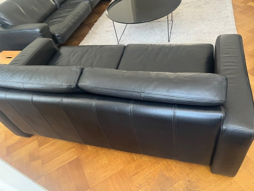 Divano in pelle stile HF
