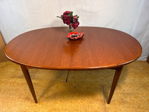 Mid-Century Retro Vintage Teak Oval Dining Table by G Plan – 1960s-1970s  Not extendable!!!