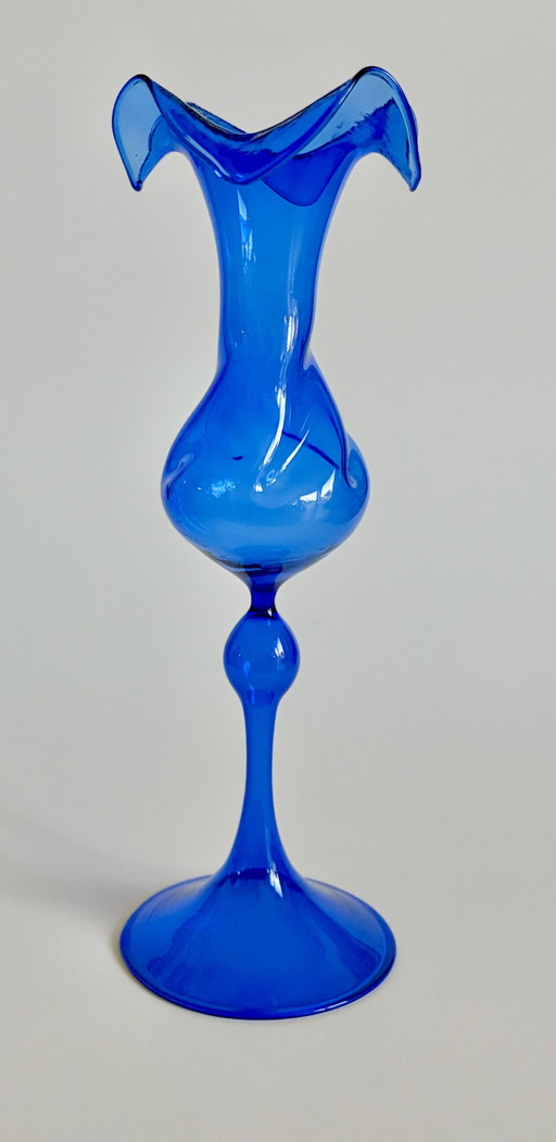 Mid-Century Glaskunst-Kelchvase – Mundgeblasen & Filigran (Lauscha um 1960/1970) – vazen