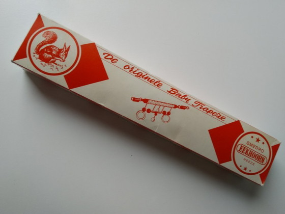 Image 1 of Smedro Eekhoorn Heeze, le bébé trapèze original des années 50/60