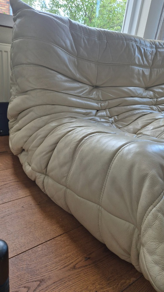 Ligne Roset Sofá 2 Plazas Cuero Beige – Sofás de 2 plazas, Leather (photo 2 of 5)
