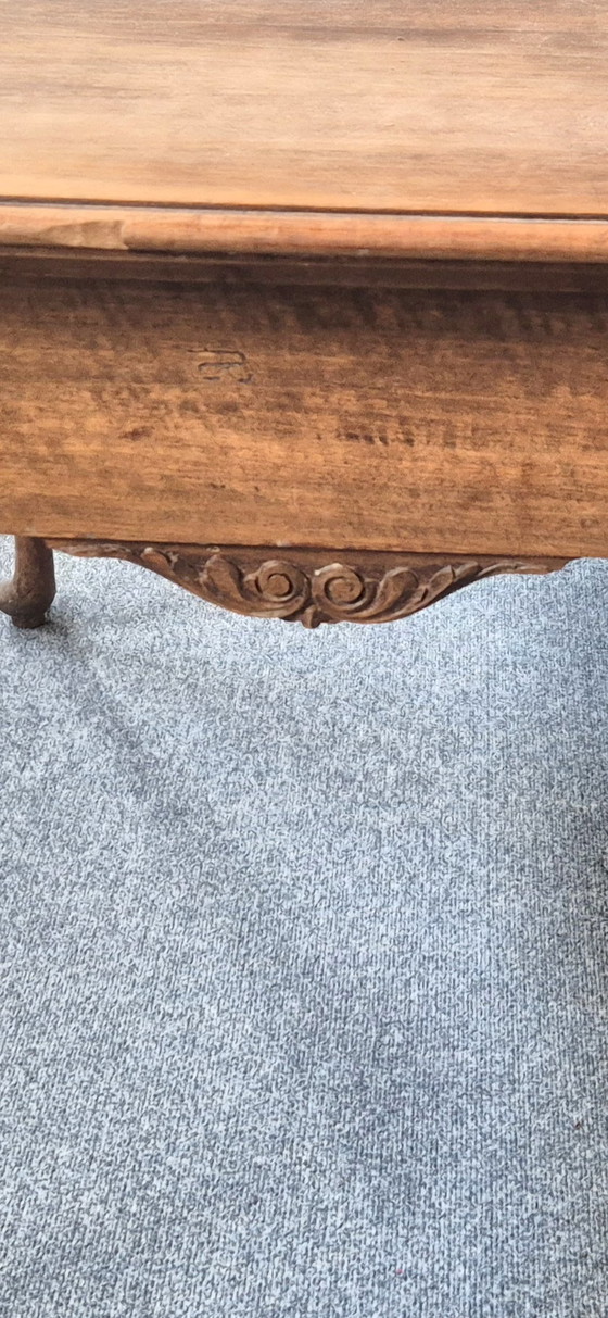 Table ancienne à pieds cabriolet – Tables de salle à manger, Wood (photo 5 of 5)