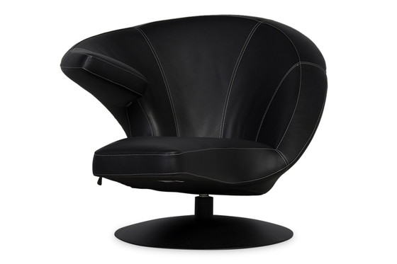 Image 1 of Parabolica