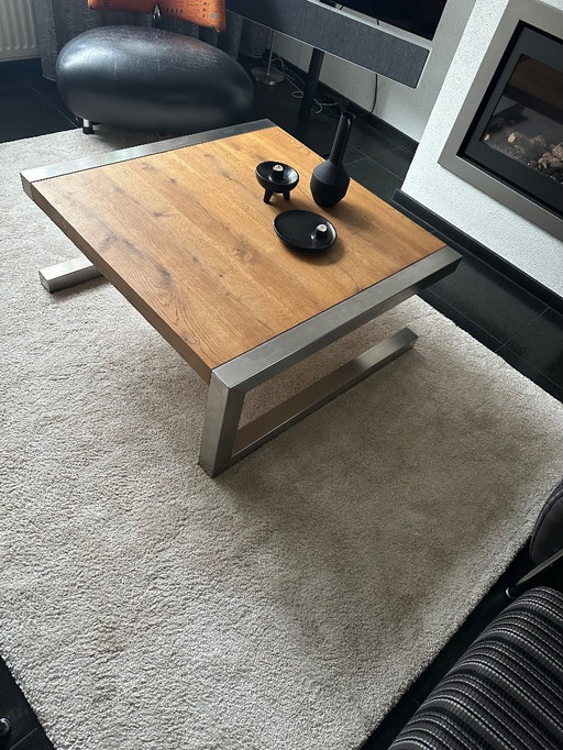 Dining room table, for coffee table see other advertisement