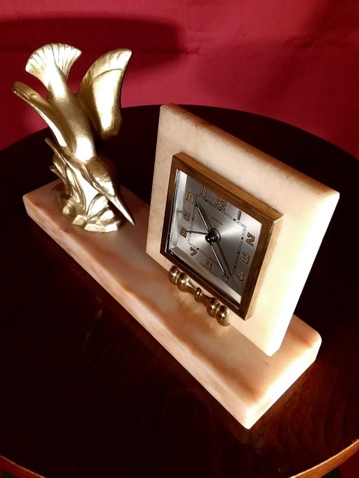 Bayard Mid Century Alarm Clock with the Kingfisher. – beeldhouwkunst, Marble, Iron (photo 2 of 6)